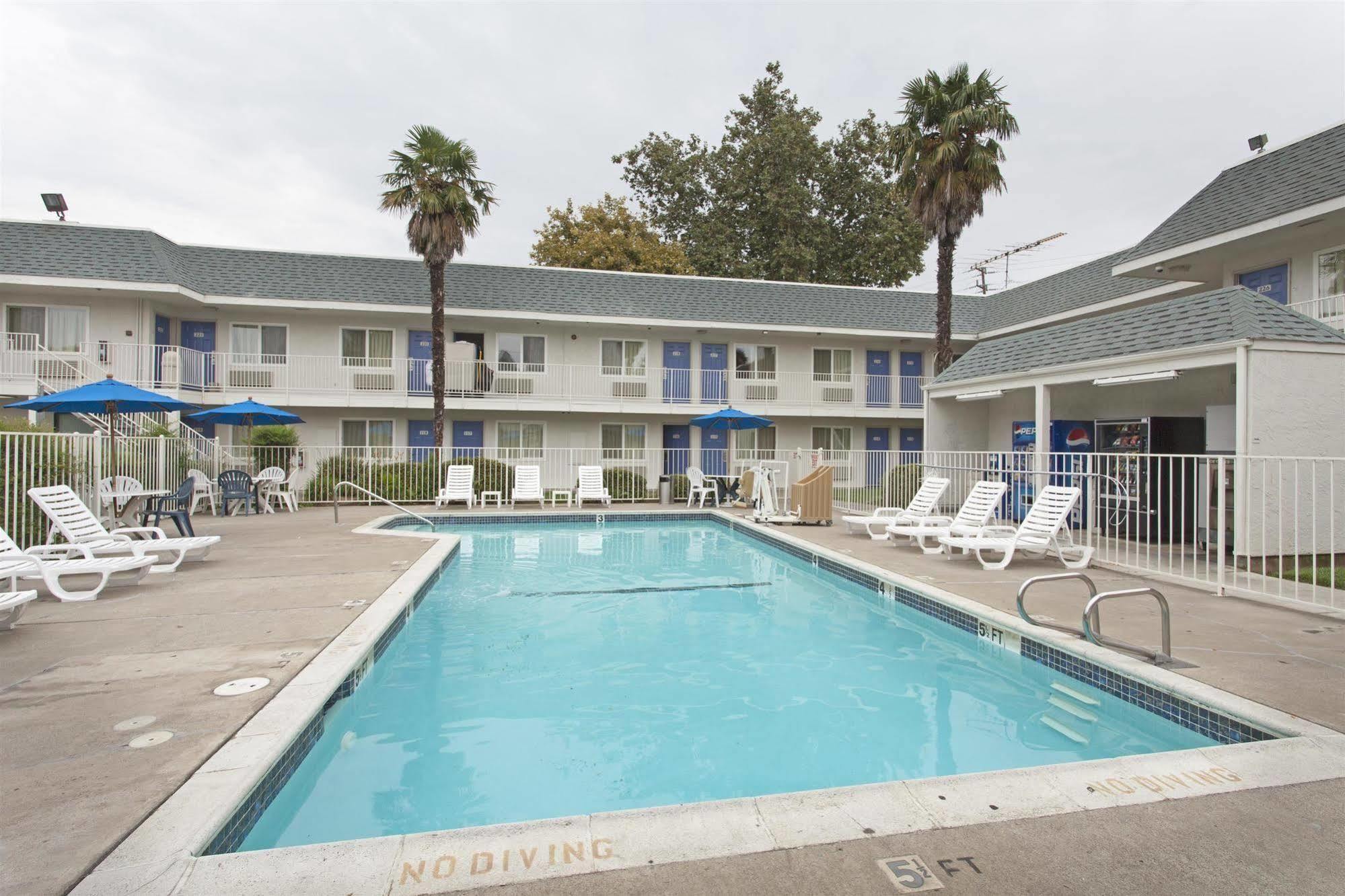 Motel 6-Sacramento, Ca - Central Exteriér fotografie